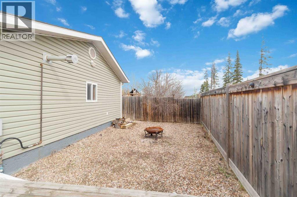 233 GLADSTONE Bay, Fort McMurray