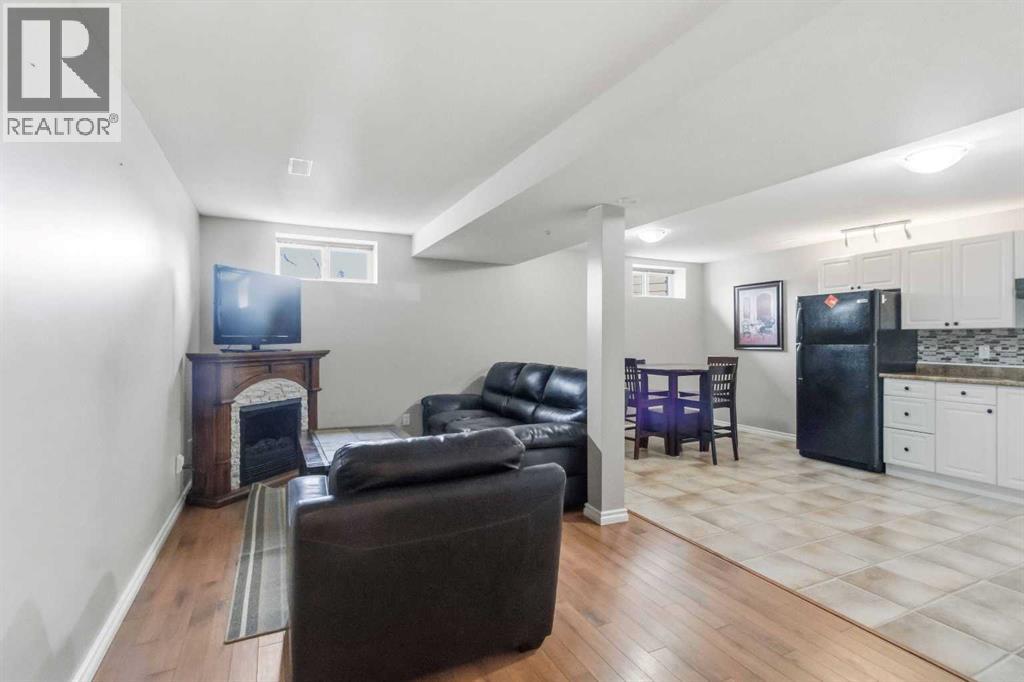 233 GLADSTONE Bay, Fort McMurray