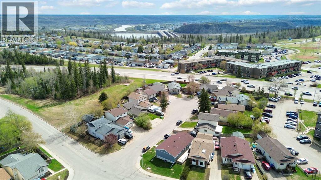 233 GLADSTONE Bay, Fort McMurray