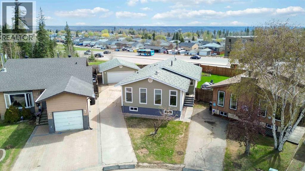 233 GLADSTONE Bay, Fort McMurray