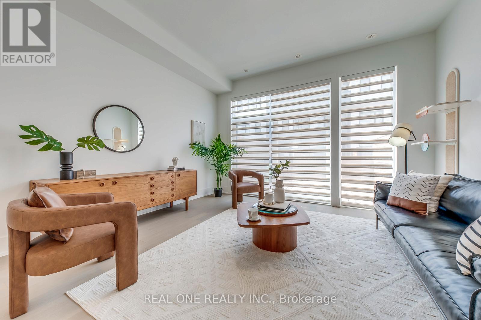 #13 20 LOU PARSONS WAY - 18