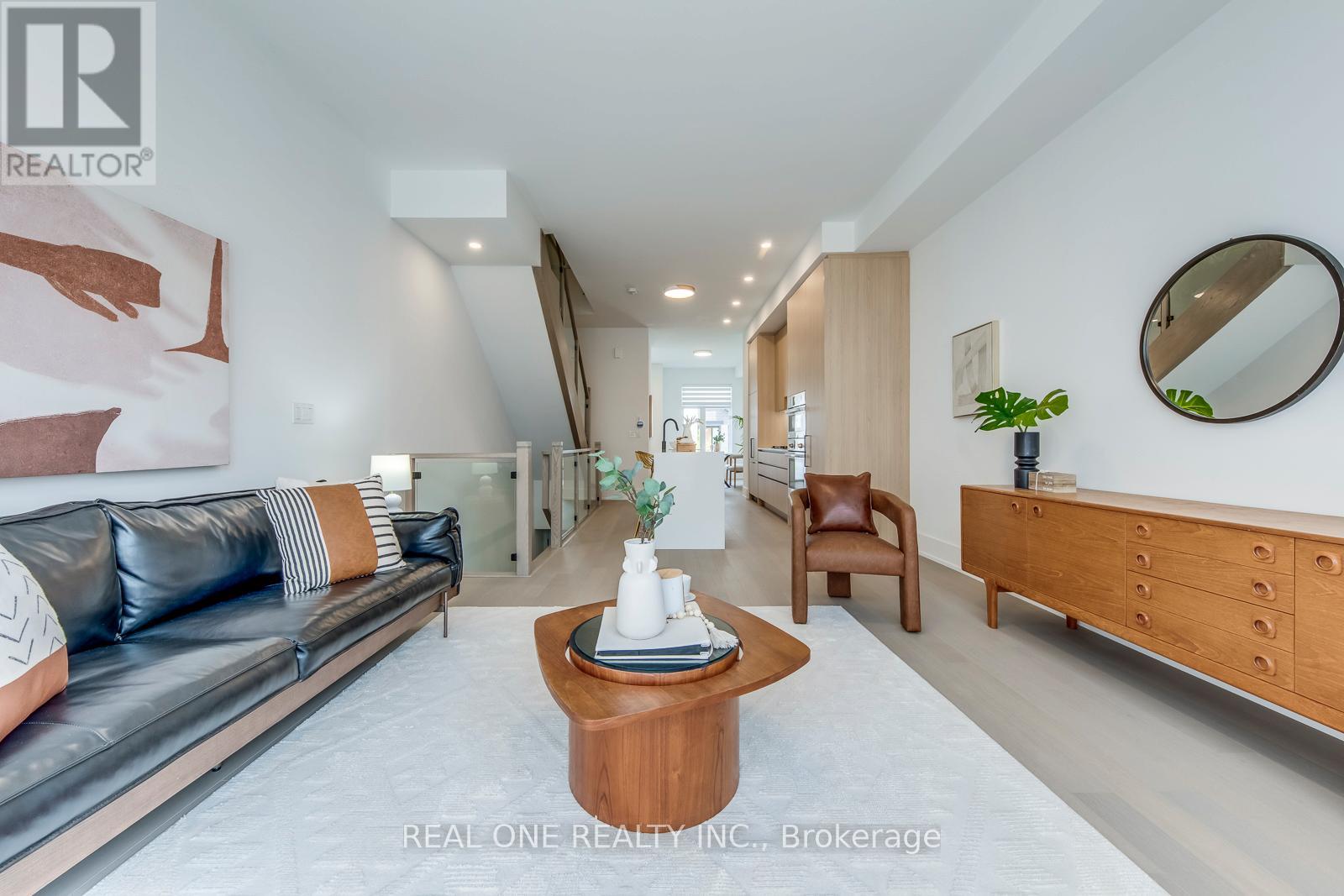 #13 20 LOU PARSONS WAY - 19