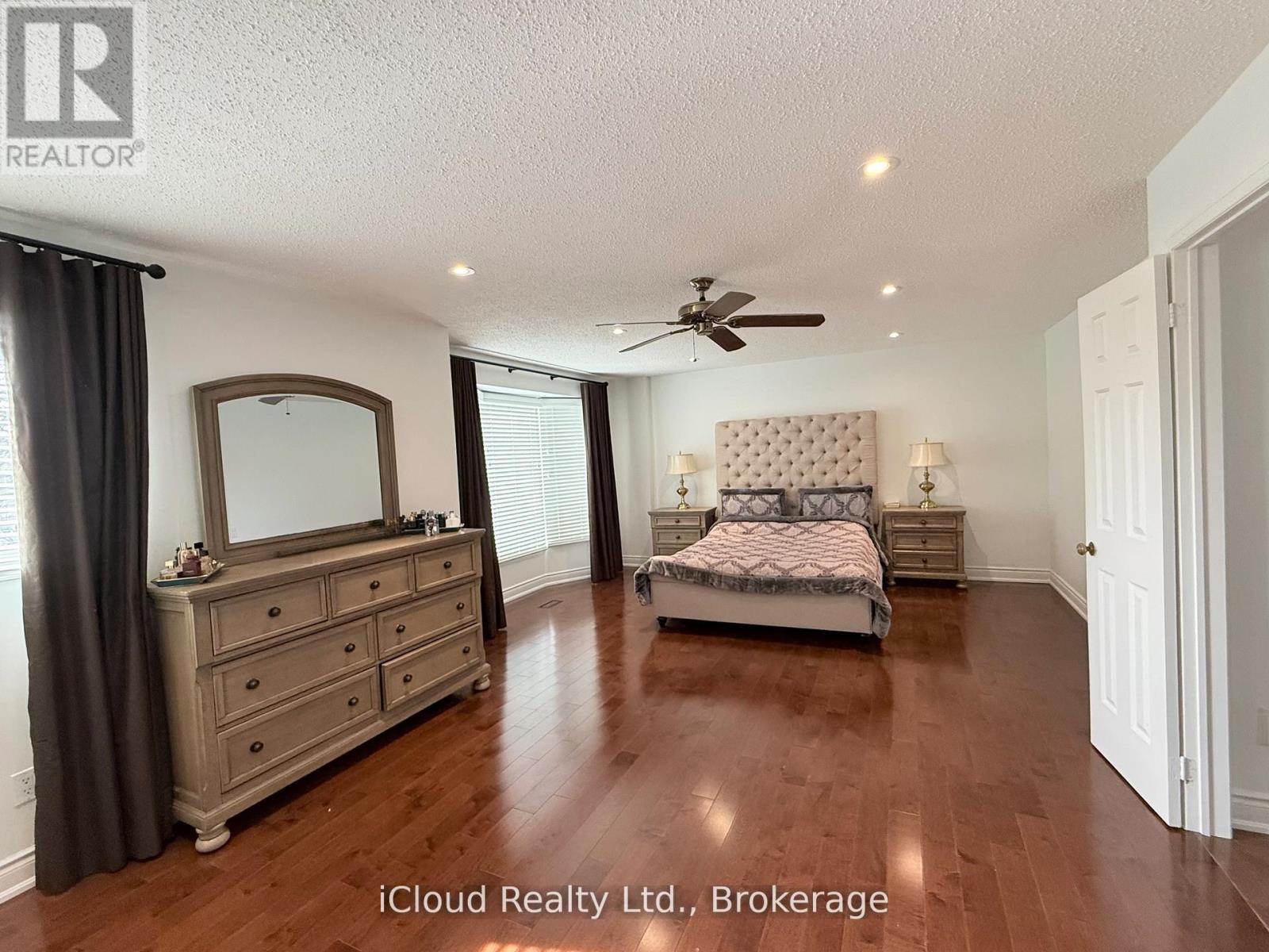 2067 HUNTERS WOOD DRIVE - 13