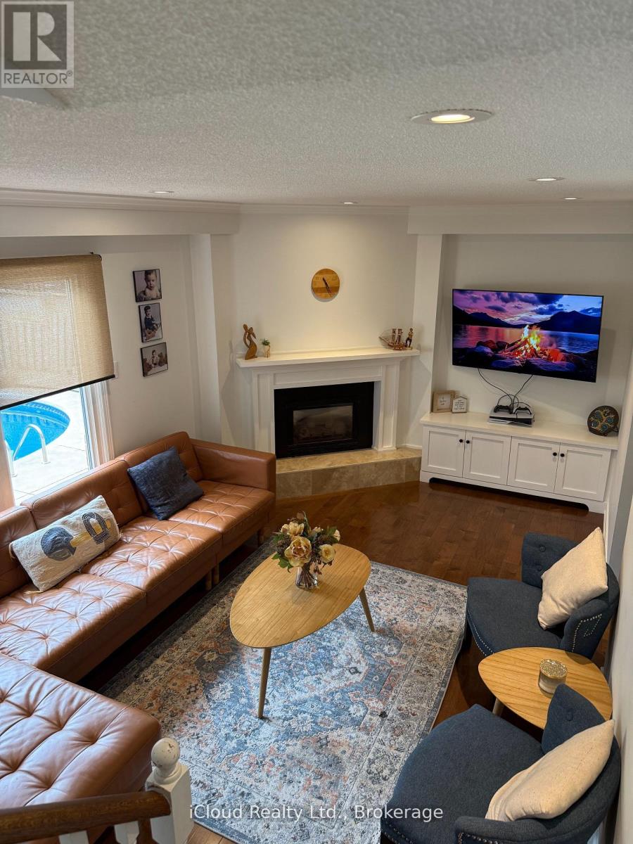 2067 HUNTERS WOOD DRIVE - 5