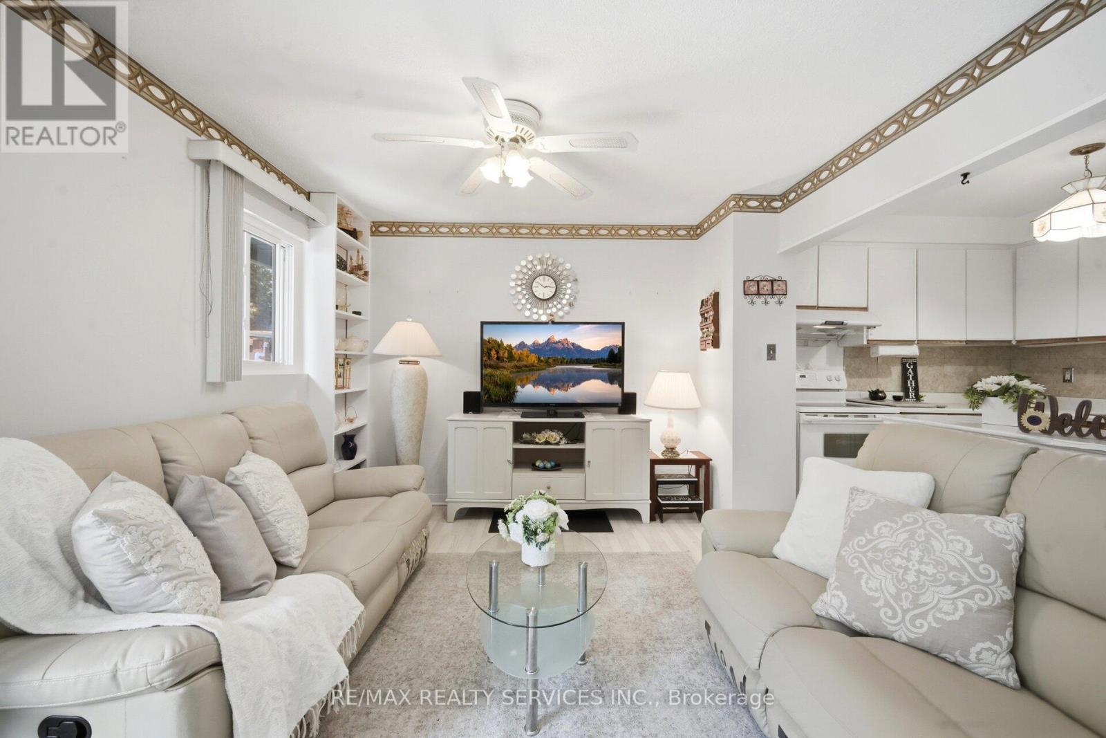 14 TARA PARK CRESCENT - 11