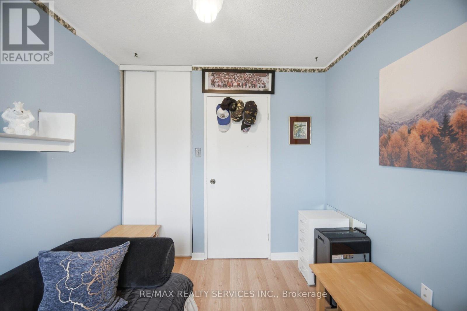 14 TARA PARK CRESCENT - 27
