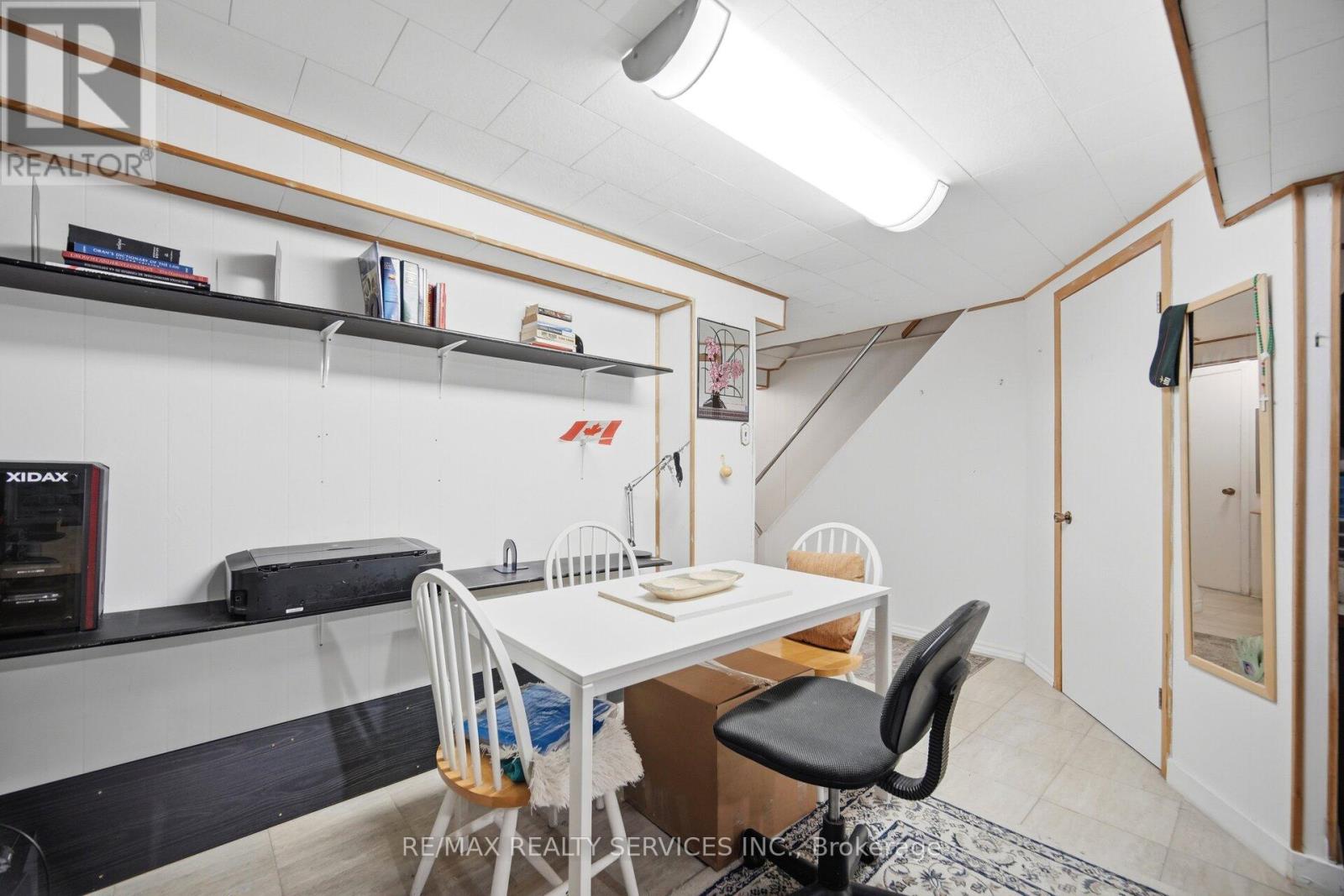 14 TARA PARK CRESCENT - 37
