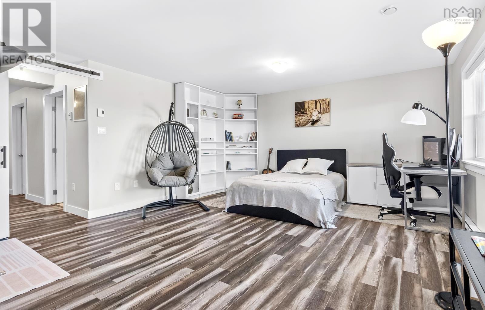109 Executive Drive - 25