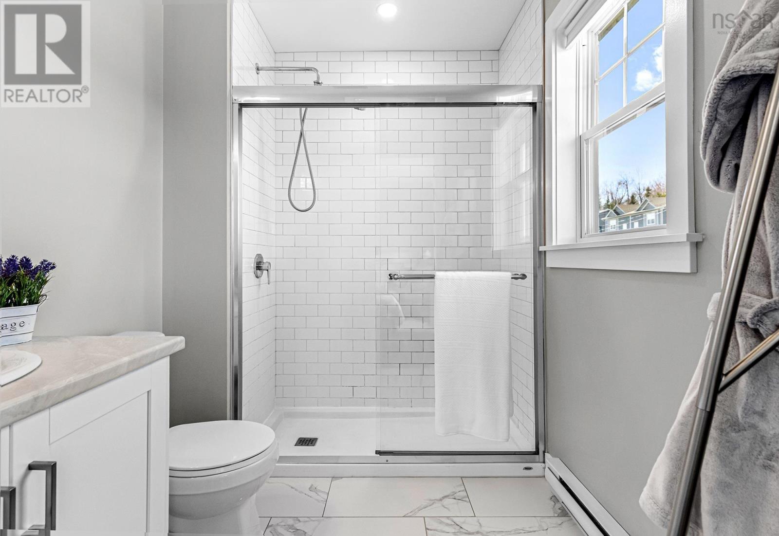 109 Executive Drive - 17