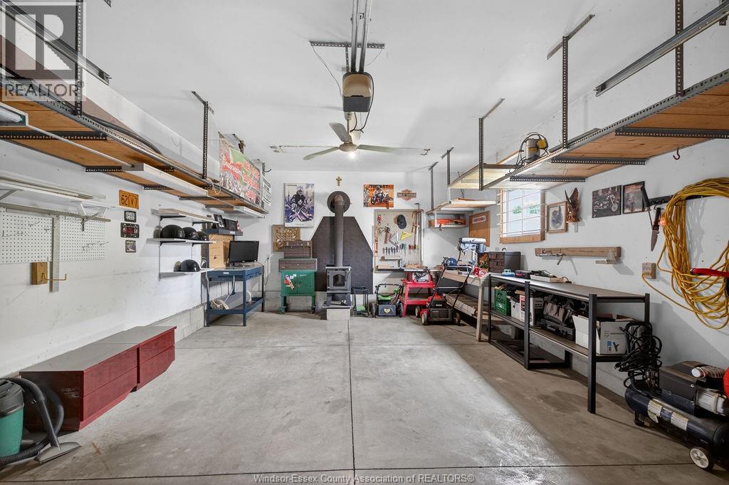 851 ELLROSE AVENUE - 34