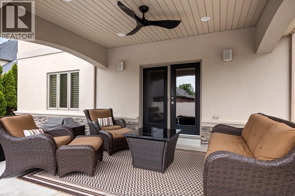 2105 WASHINGTON BOULEVARD - 32