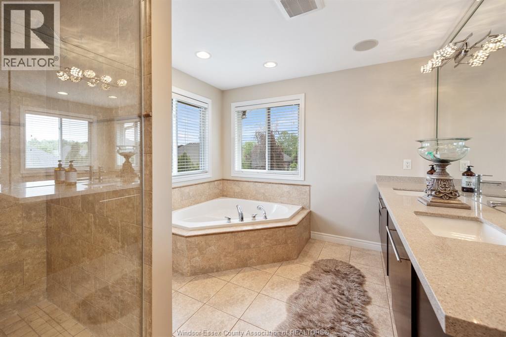 2105 WASHINGTON BOULEVARD - 24
