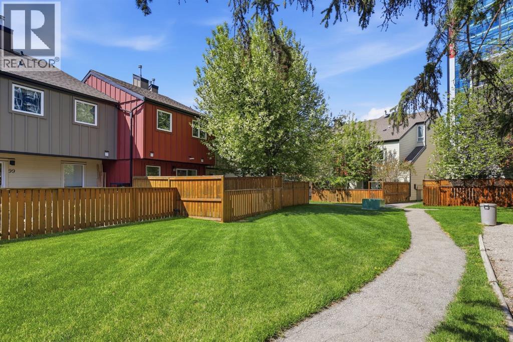 #100 4740 Dalton Drive NW - 25