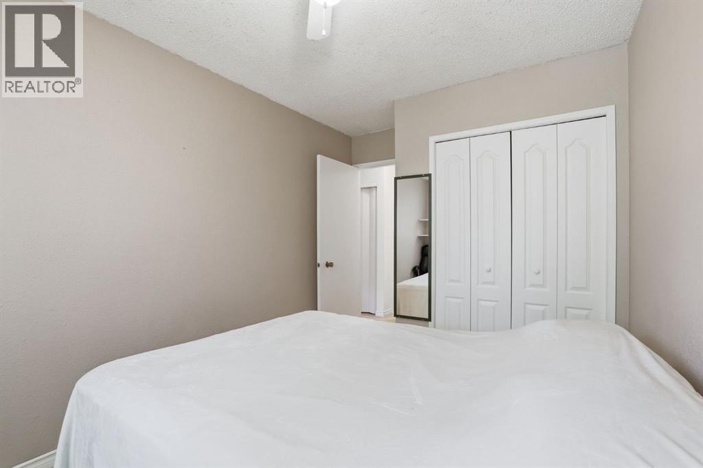 #100 4740 Dalton Drive NW - 15