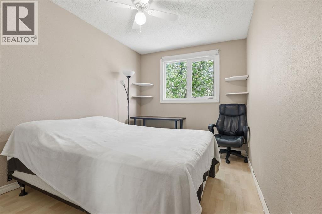 #100 4740 Dalton Drive NW - 14