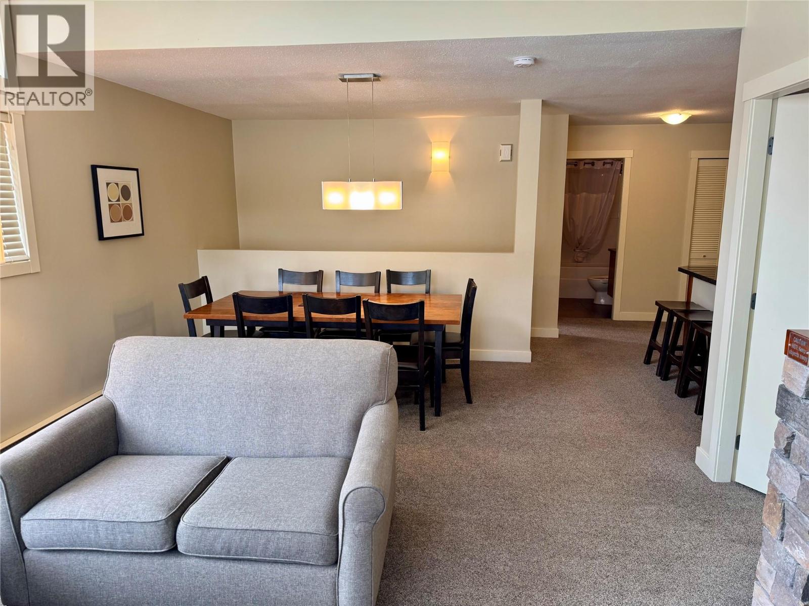 #225C 2049 Summit Drive - 9