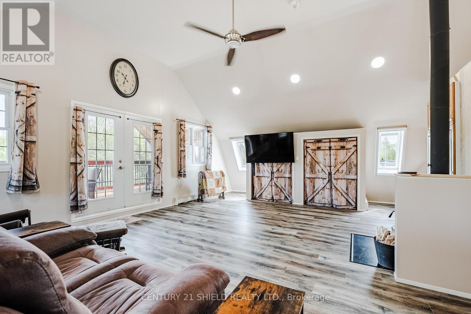 4075 COUNTY RD 15 ROAD - 25