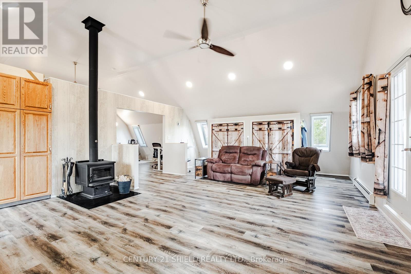 4075 COUNTY RD 15 ROAD - 27