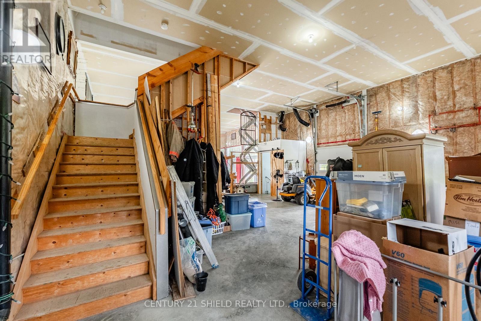 4075 COUNTY RD 15 ROAD - 42