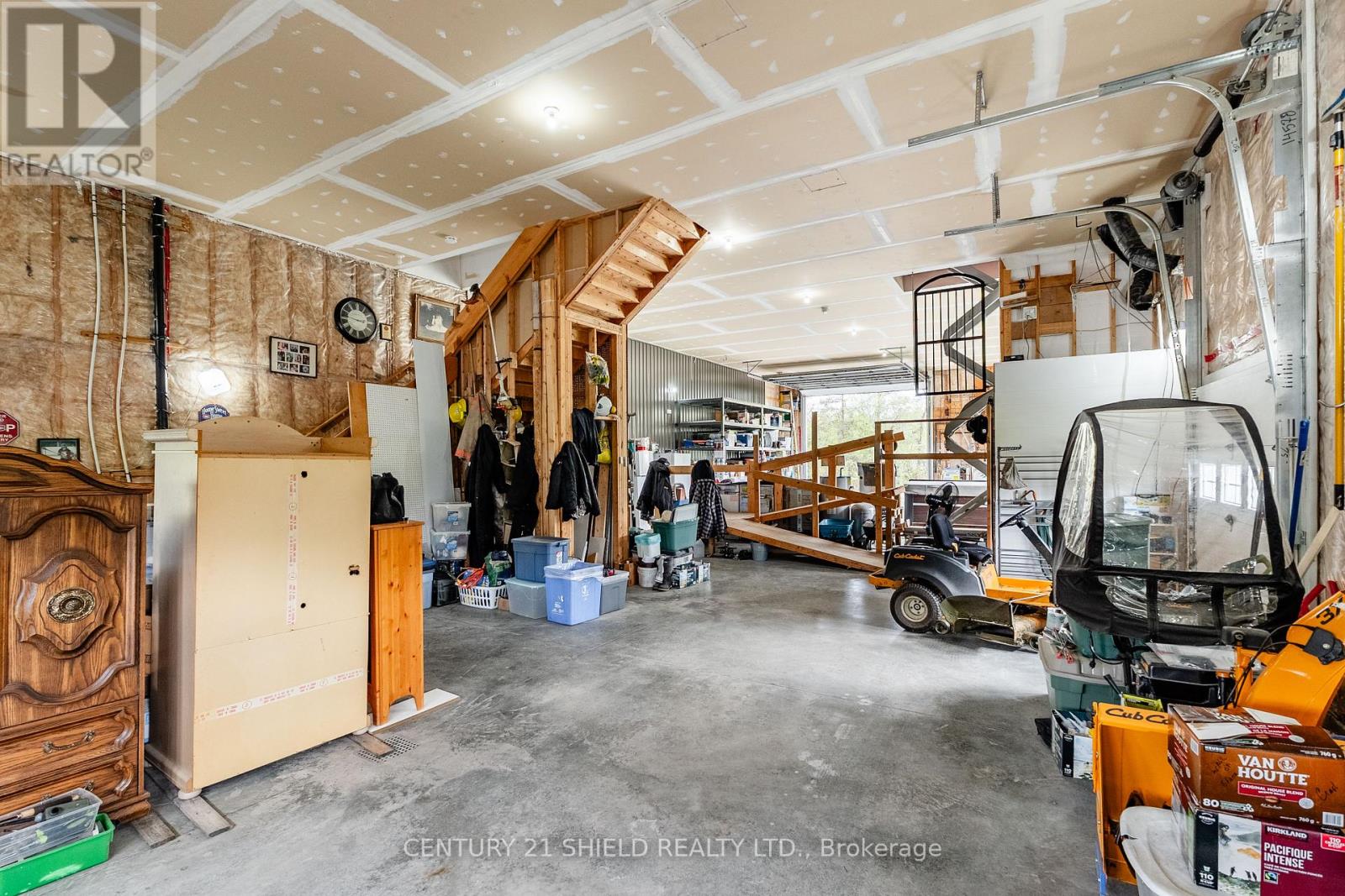 4075 COUNTY RD 15 ROAD - 43