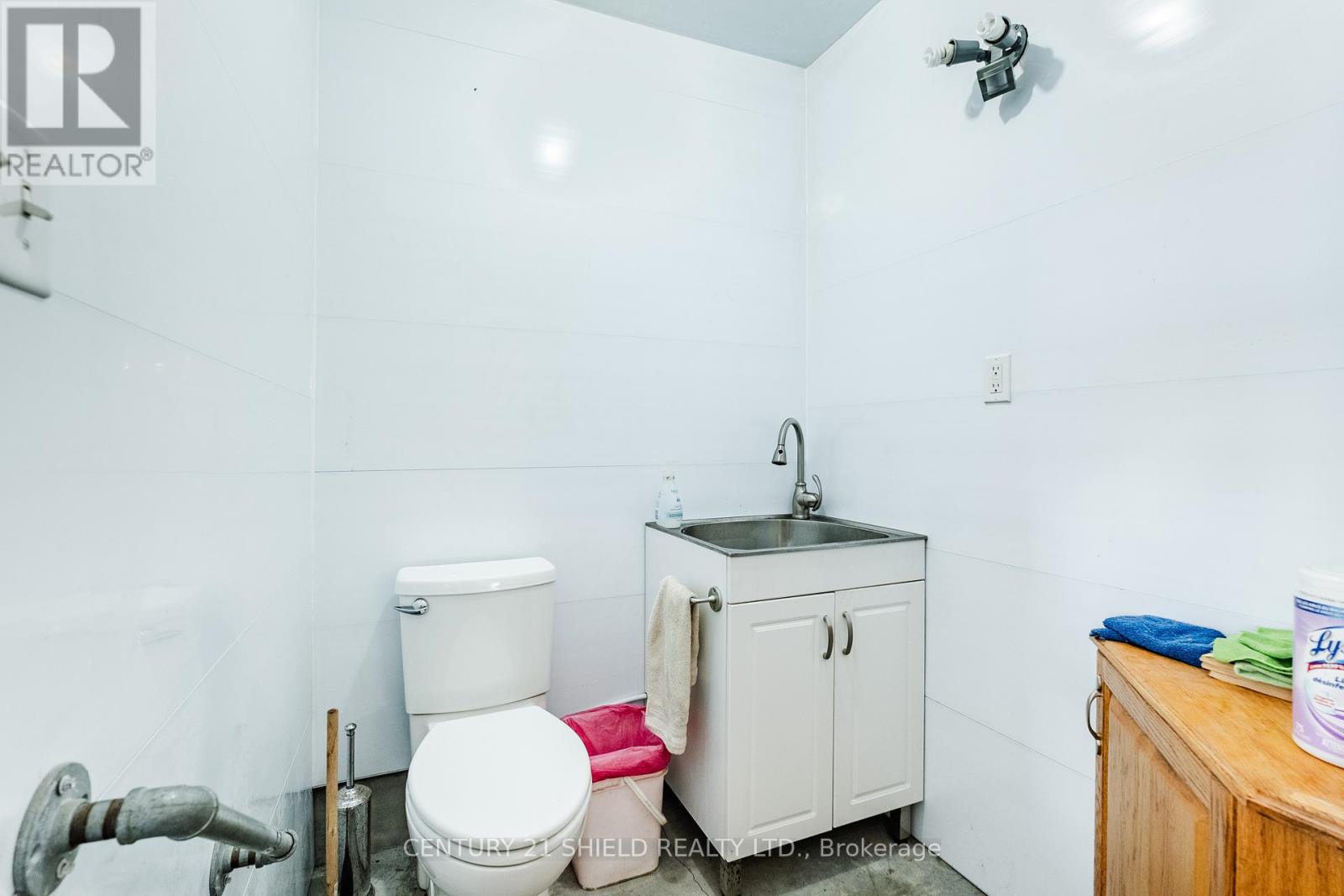 4075 COUNTY RD 15 ROAD - 44