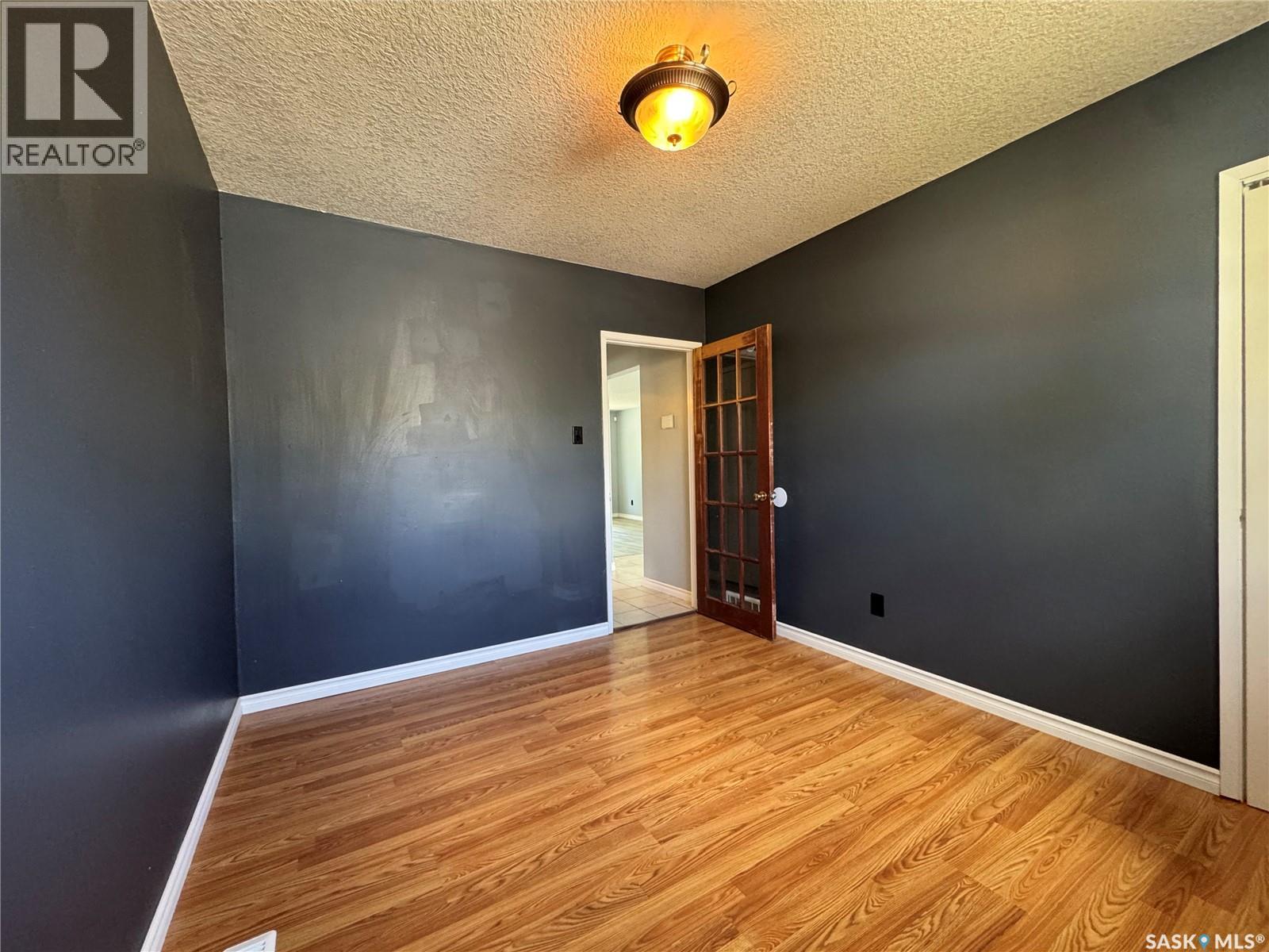 646 Retallack STREET - 11