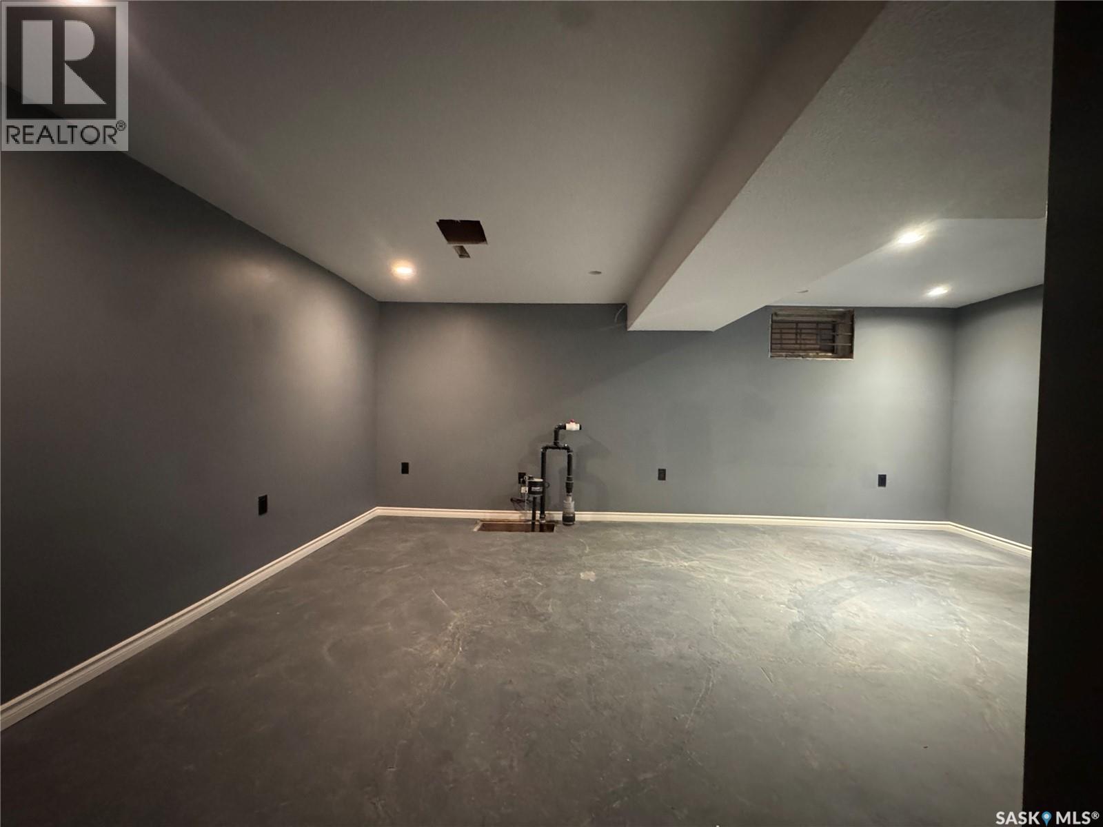 646 Retallack STREET - 16
