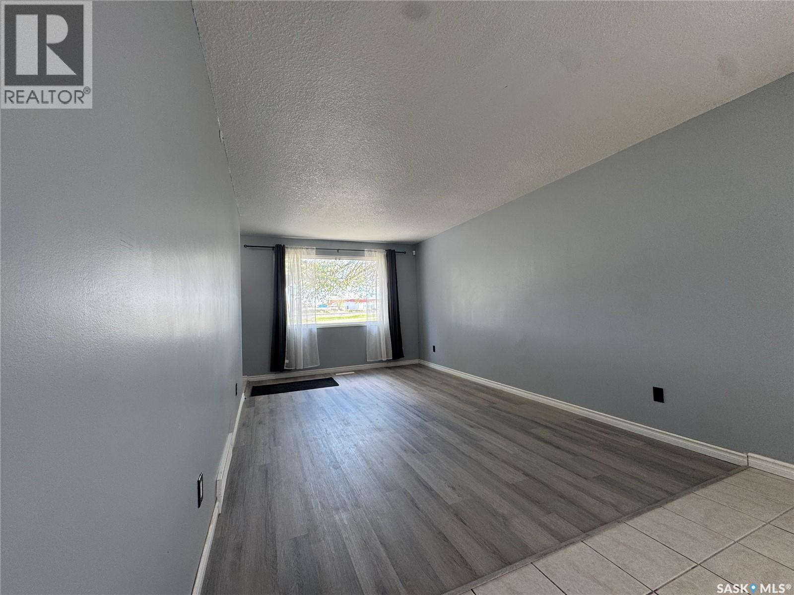 646 Retallack STREET - Image 3