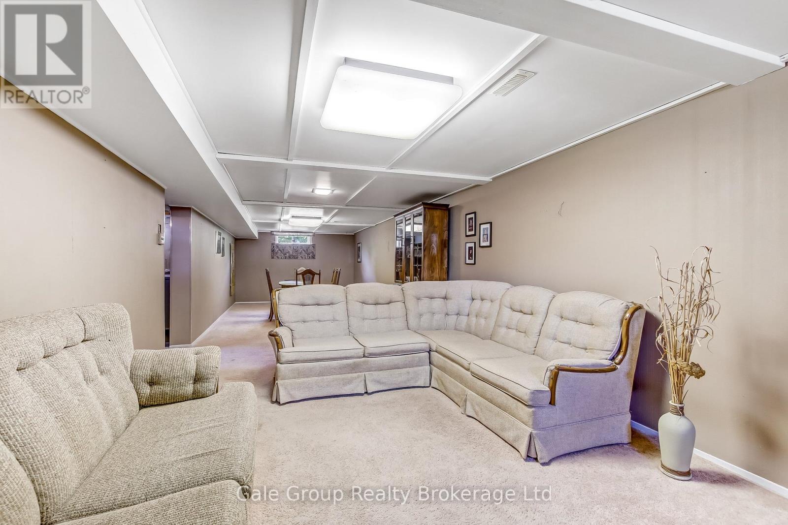 49 BRIAR DRIVE - 25
