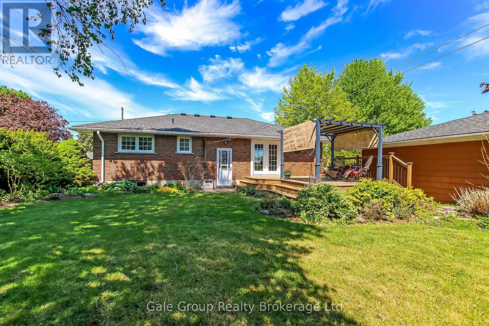 49 BRIAR DRIVE - 8