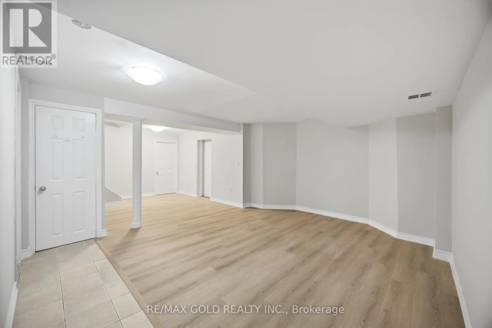 26 GOREVALE DRIVE - 28