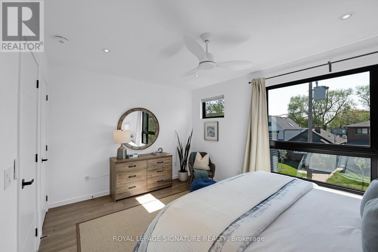 39 COLERIDGE AVENUE - 31