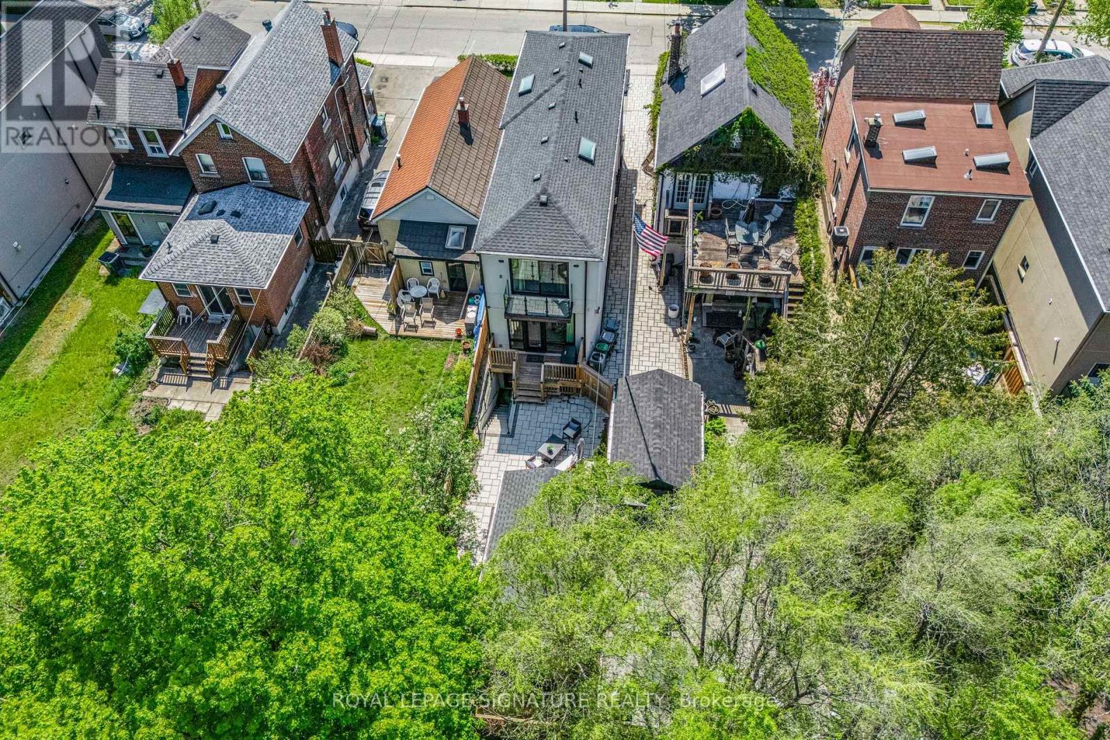 39 COLERIDGE AVENUE - 48