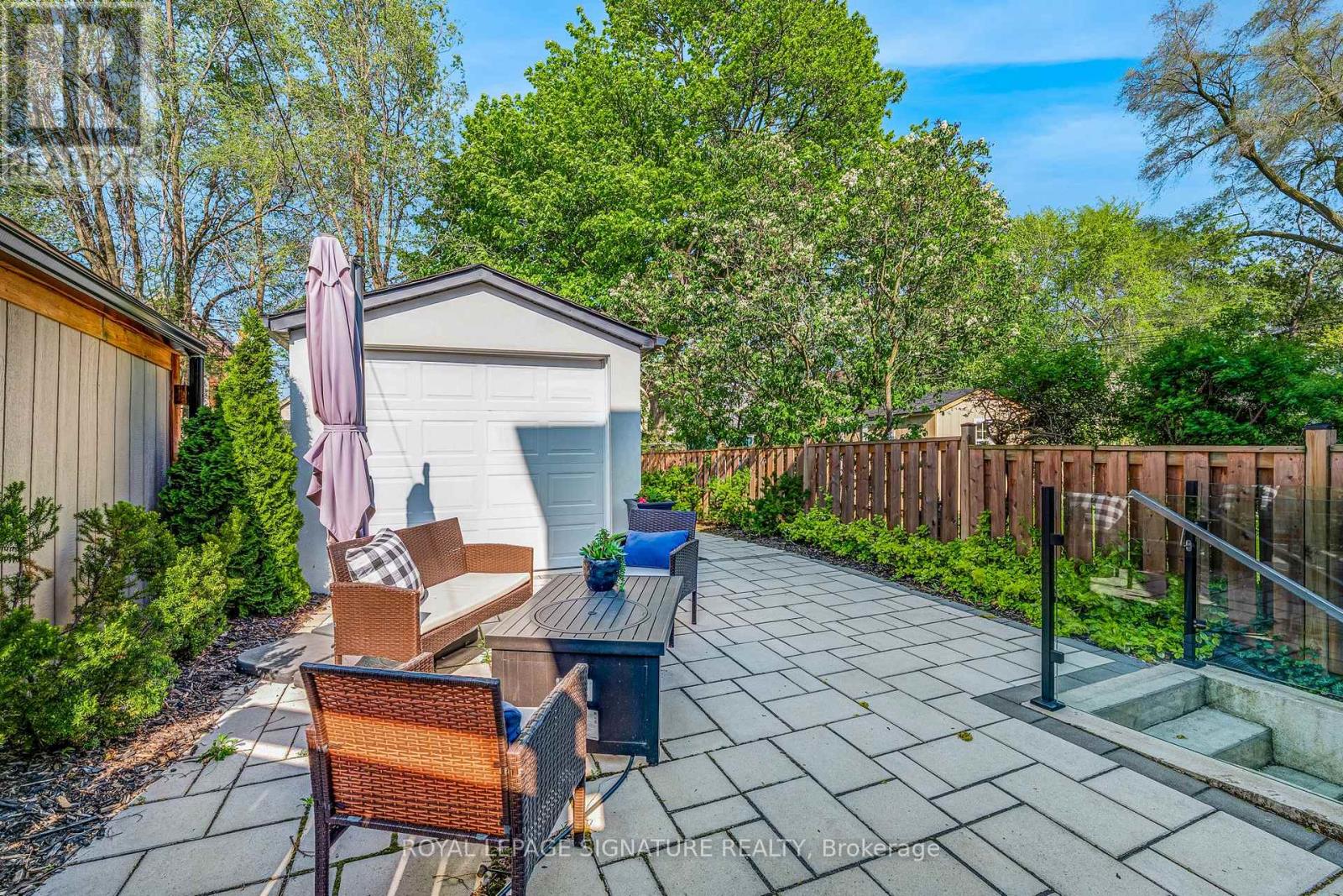 39 COLERIDGE AVENUE - 44