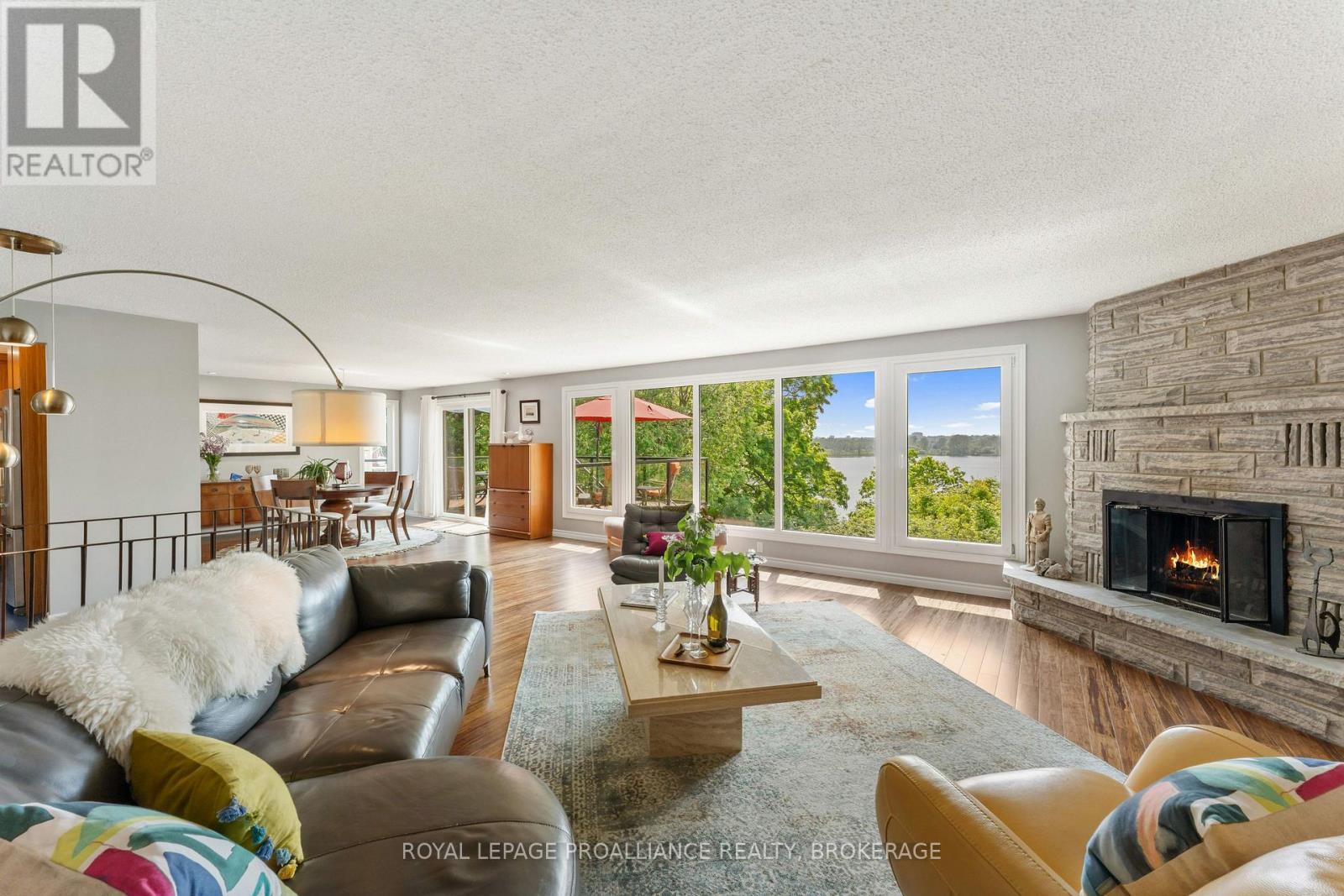 80 LIMERIDGE DRIVE - 19