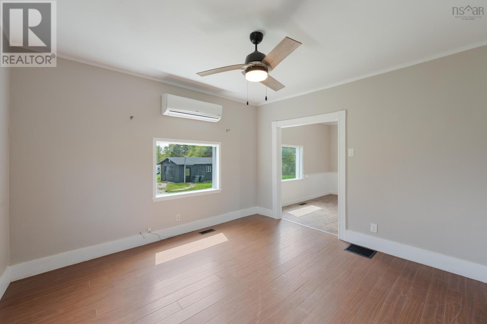 491 New Edinburgh Road - 12