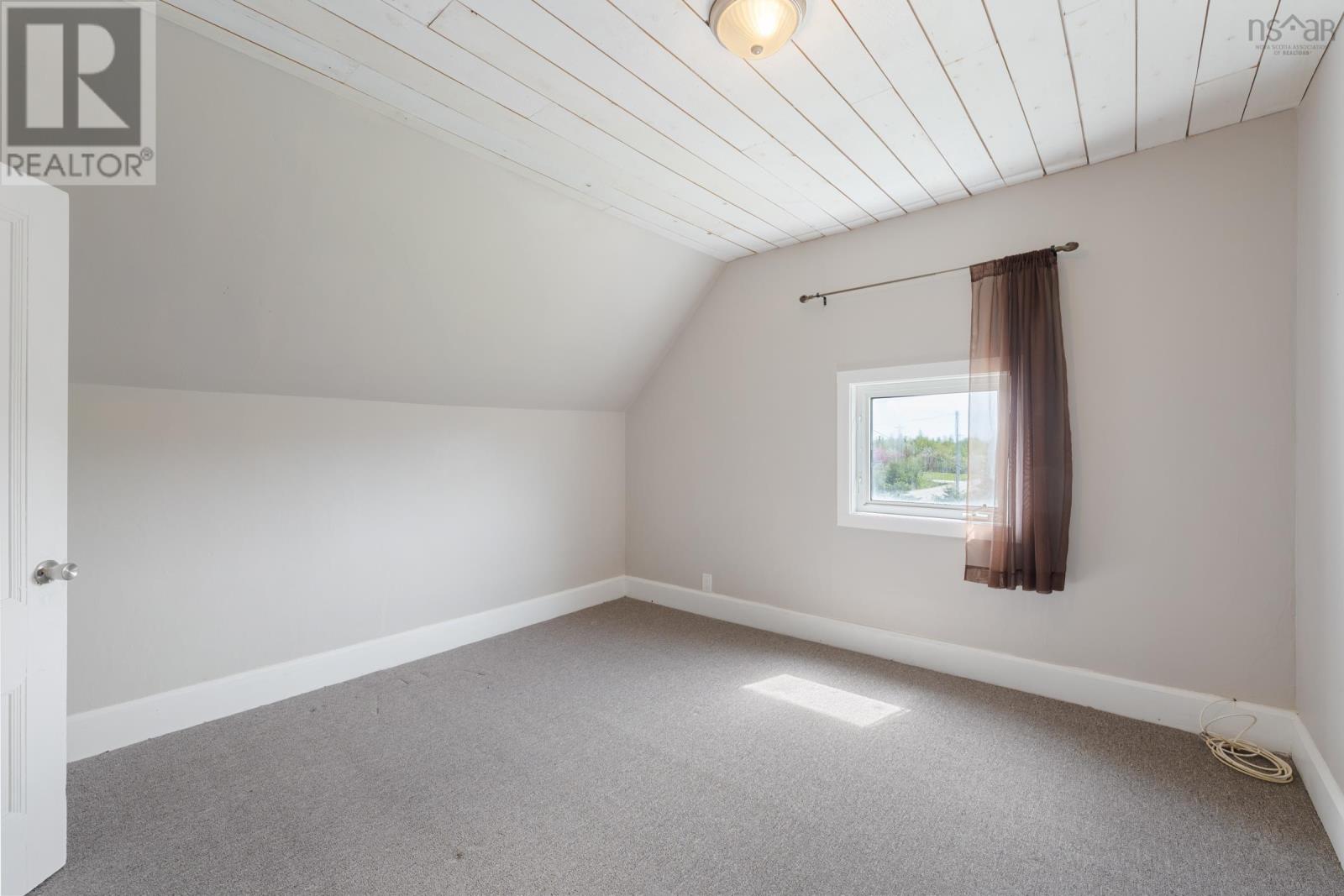 491 New Edinburgh Road - 32
