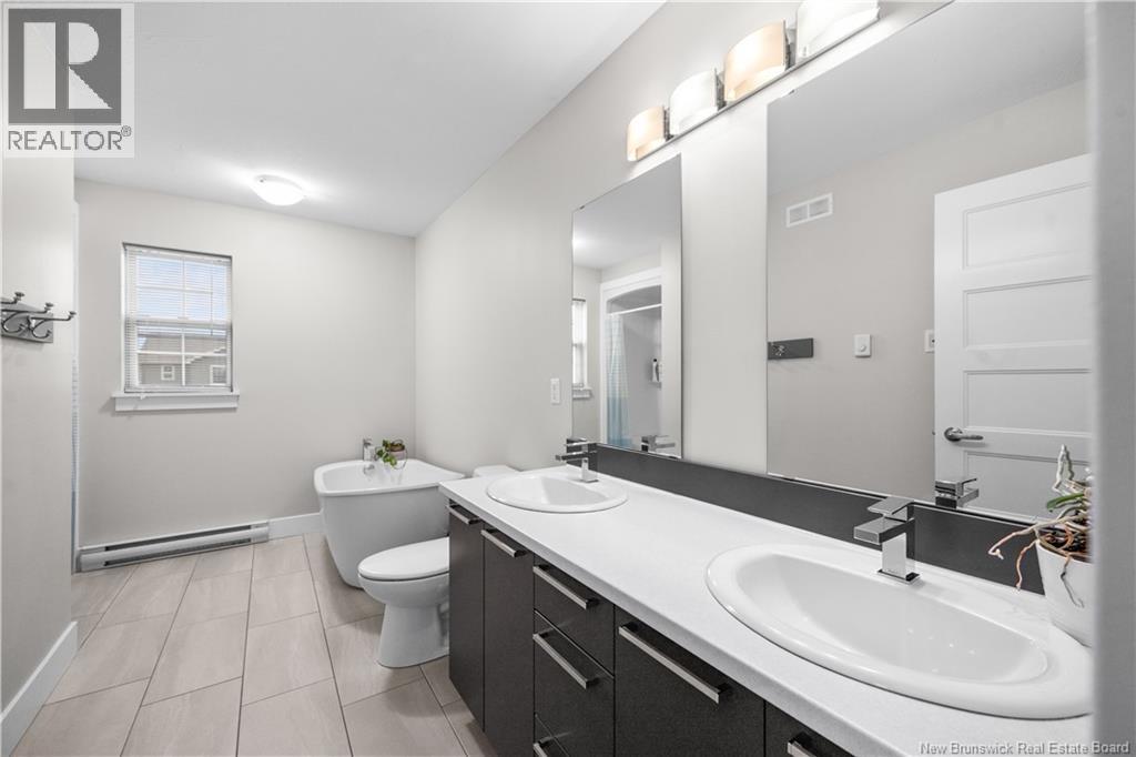 242 Erinvale Drive - 21