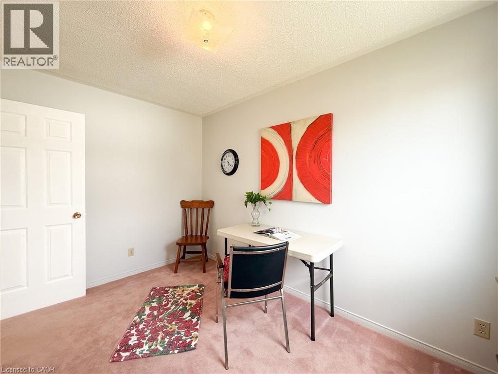 99 WELLINGTON Street - 23