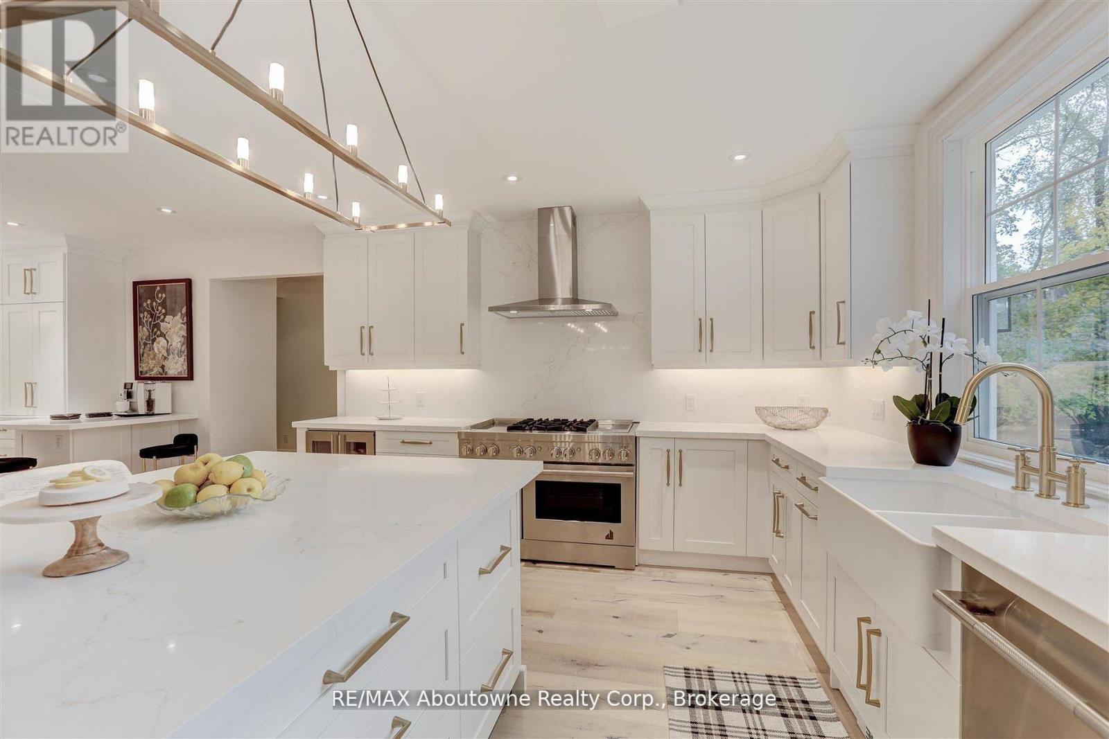 317 GLOUCESTER AVENUE - 29