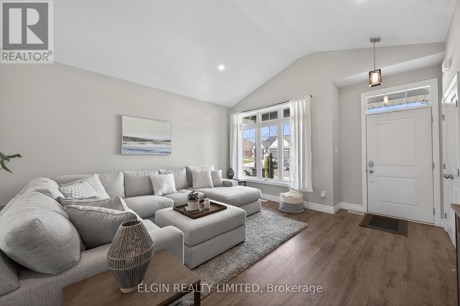 6 ROYAL DORNOCH DRIVE - 10
