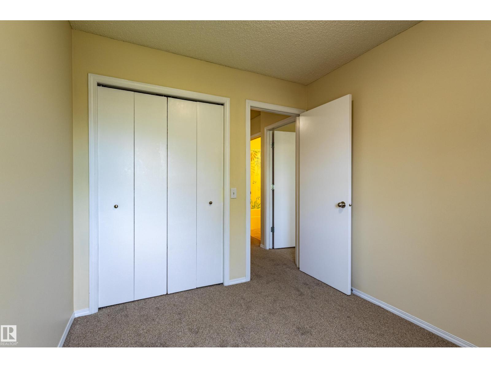 #41 8304 11 AV SW - 22