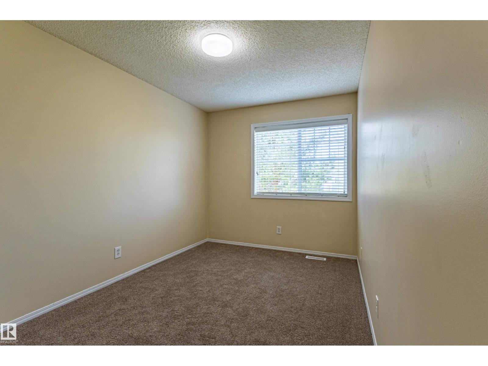 #41 8304 11 AV SW - 23