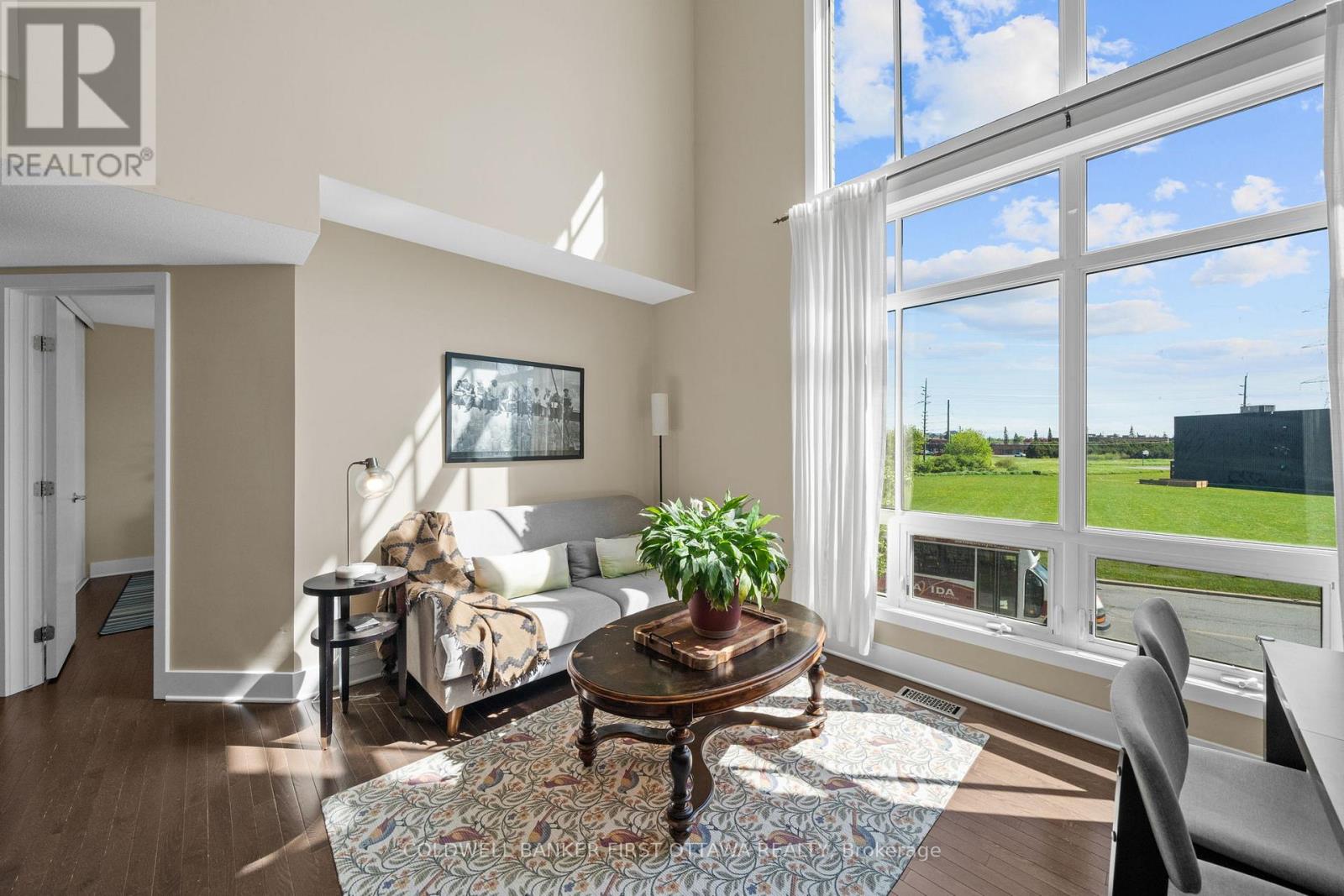75C COLONNADE ROAD - 10