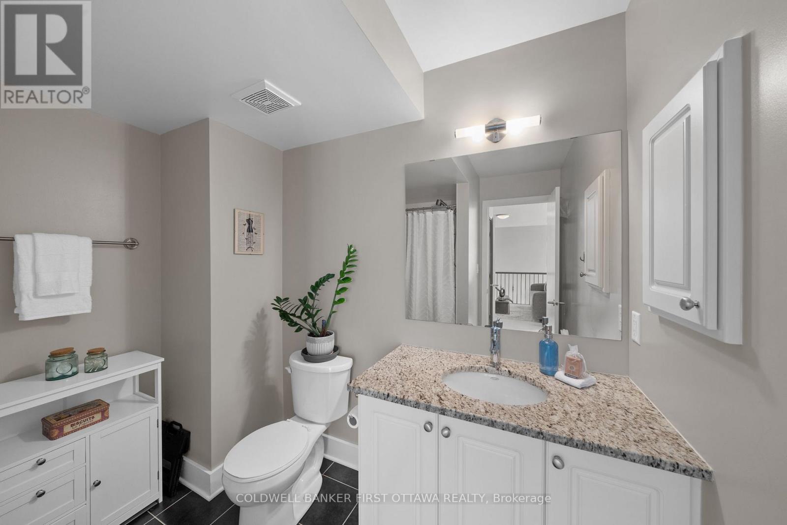 75C COLONNADE ROAD - 20