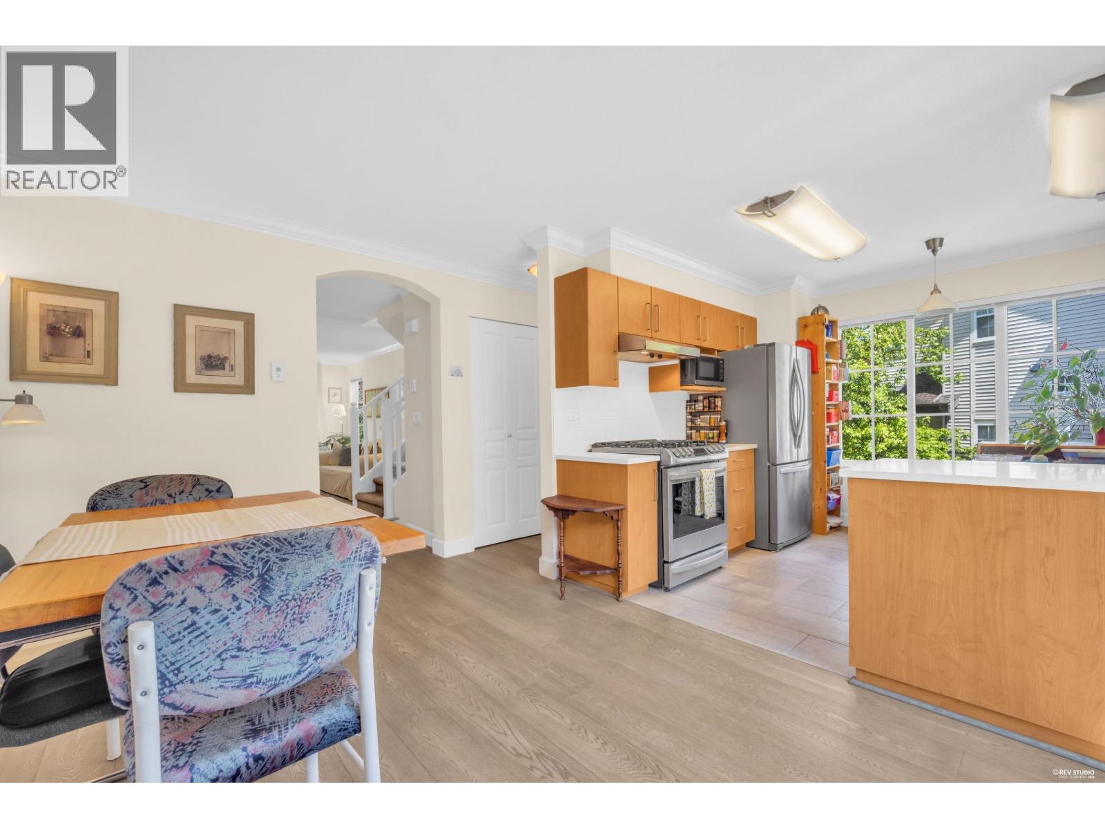 3302 NOEL DRIVE, Burnaby