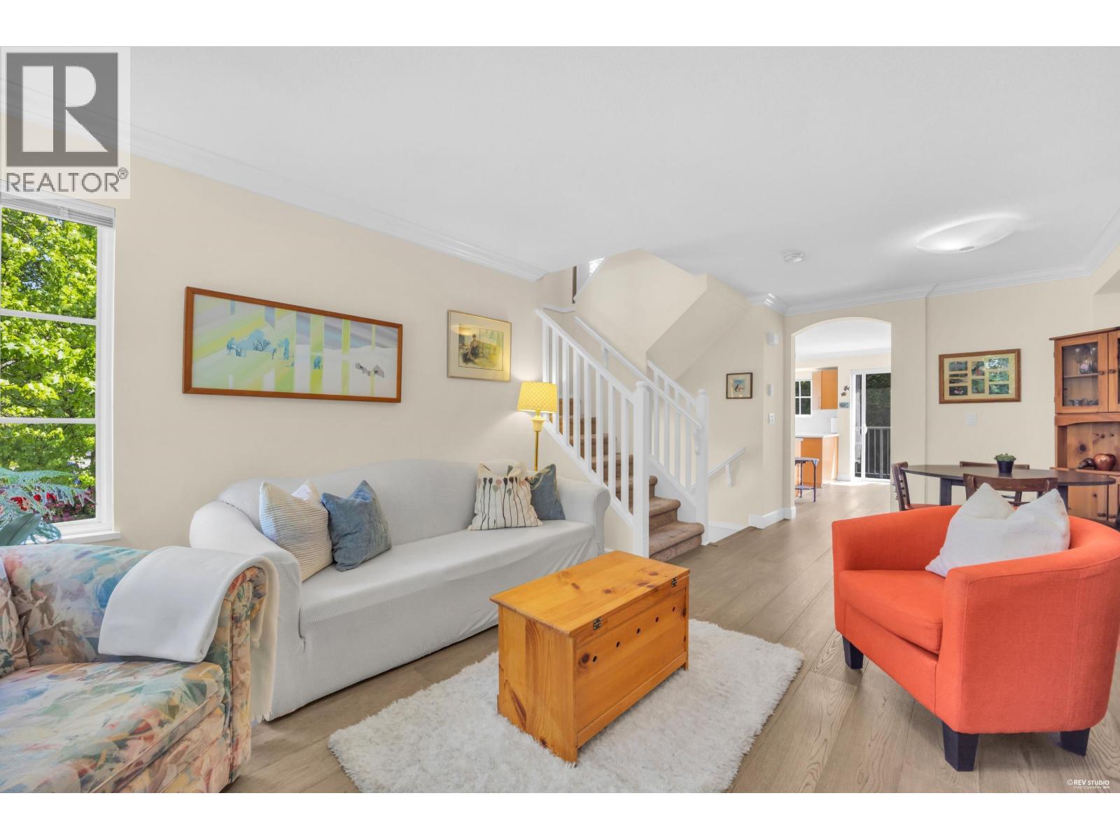 3302 NOEL DRIVE, Burnaby