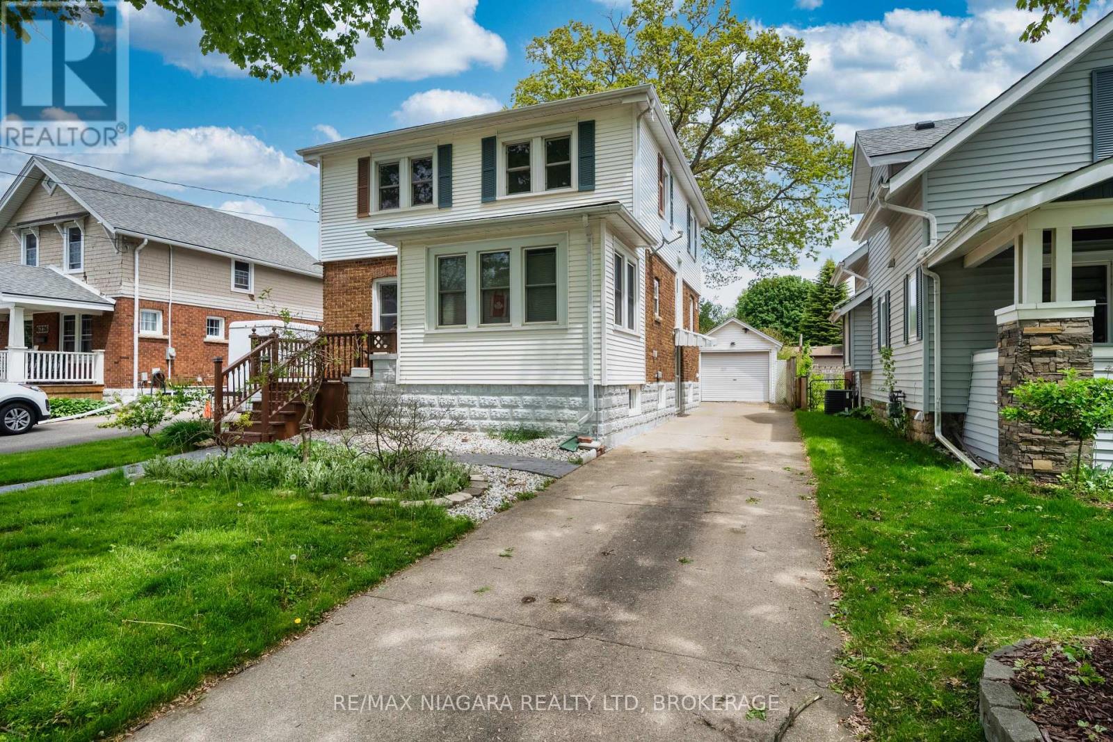 6238 PINE GROVE AVENUE - Image 2