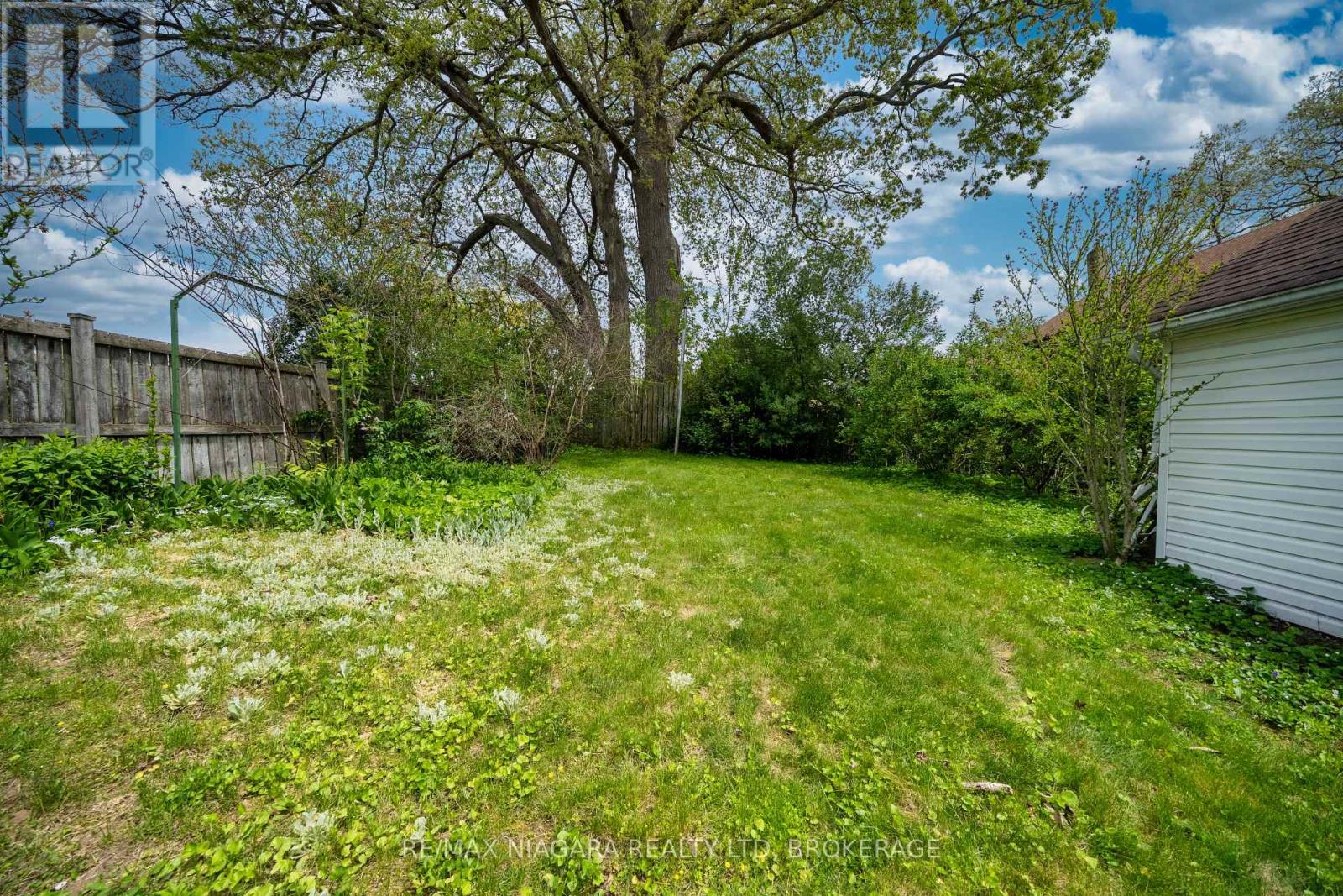 6238 PINE GROVE AVENUE - 43