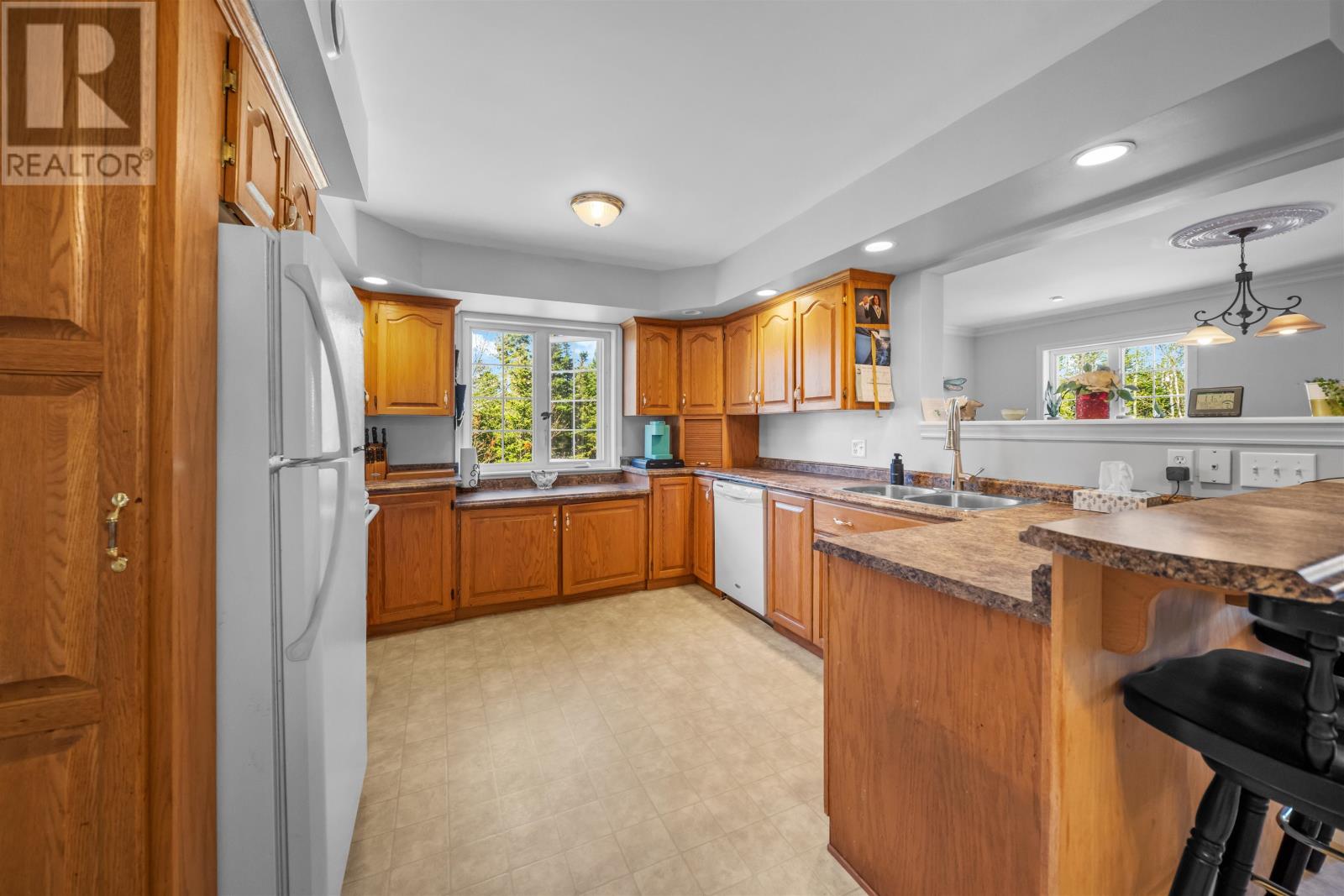284 Old Martin Road - 11